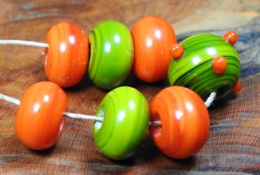 bead set green-orange