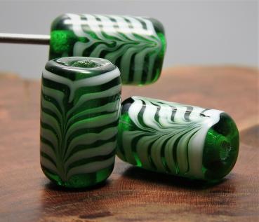 cylinder bead emerald green white
