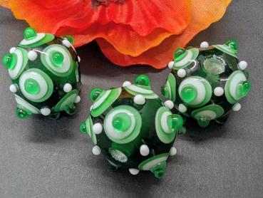 Augenperle Smaragd grün weiß