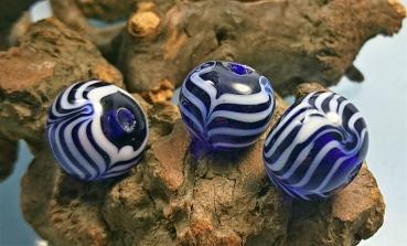 glass bead Kleinlangheim Germany 6./7. century