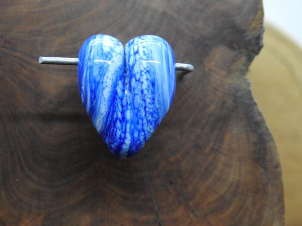 glass heart lapisblue ivory 02