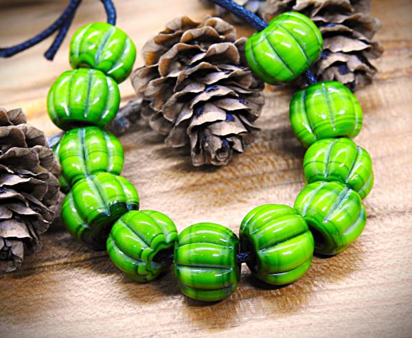 bead set 10 + 1 oliv green