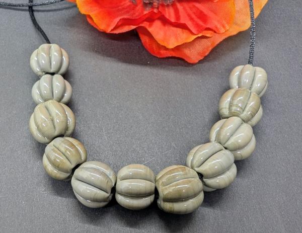 Perlenset 10 + 1 grau